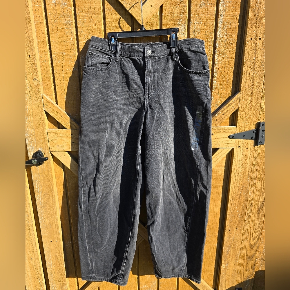 American Eagle Outfitters Black Low Rise Baggy Barrel Jeans
